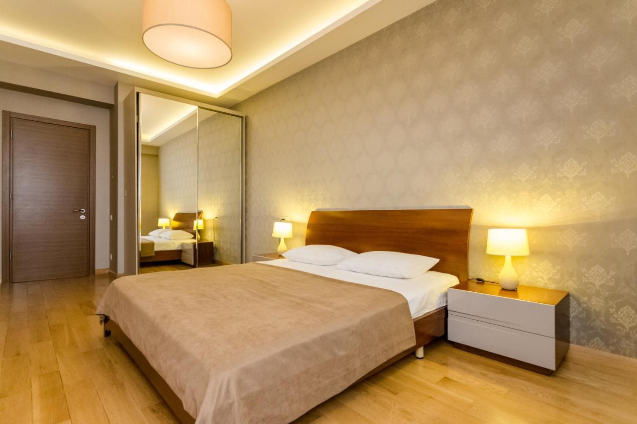 Central Cosy 5Bd-5Bath Apartment Tbilisi Exterior foto
